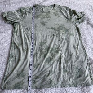 Lululemon Green Tie Dye New Tide Shibori Fundamental Short Sleeve Shirt XL